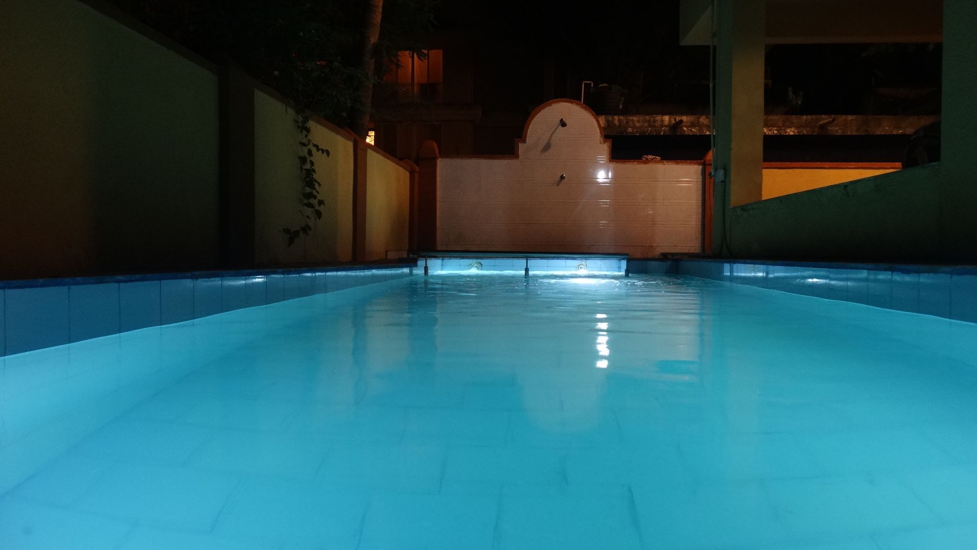 Swaraj The Goan Dream Hotel Calangute Exterior photo