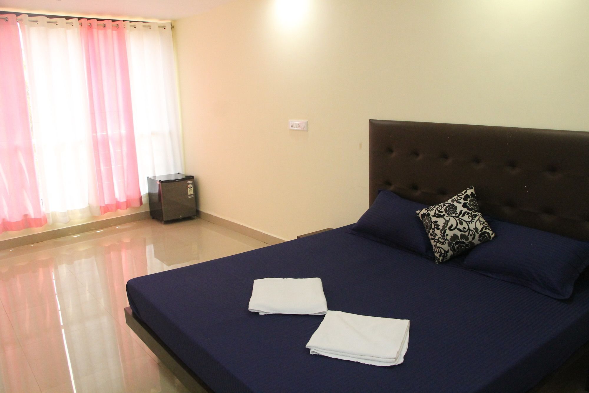 Swaraj The Goan Dream Hotel Calangute Exterior photo